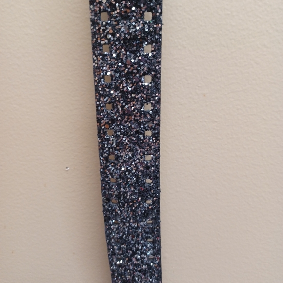 Sparkly Black Belt with Silver Buckle - XL - Picture 4 of 9